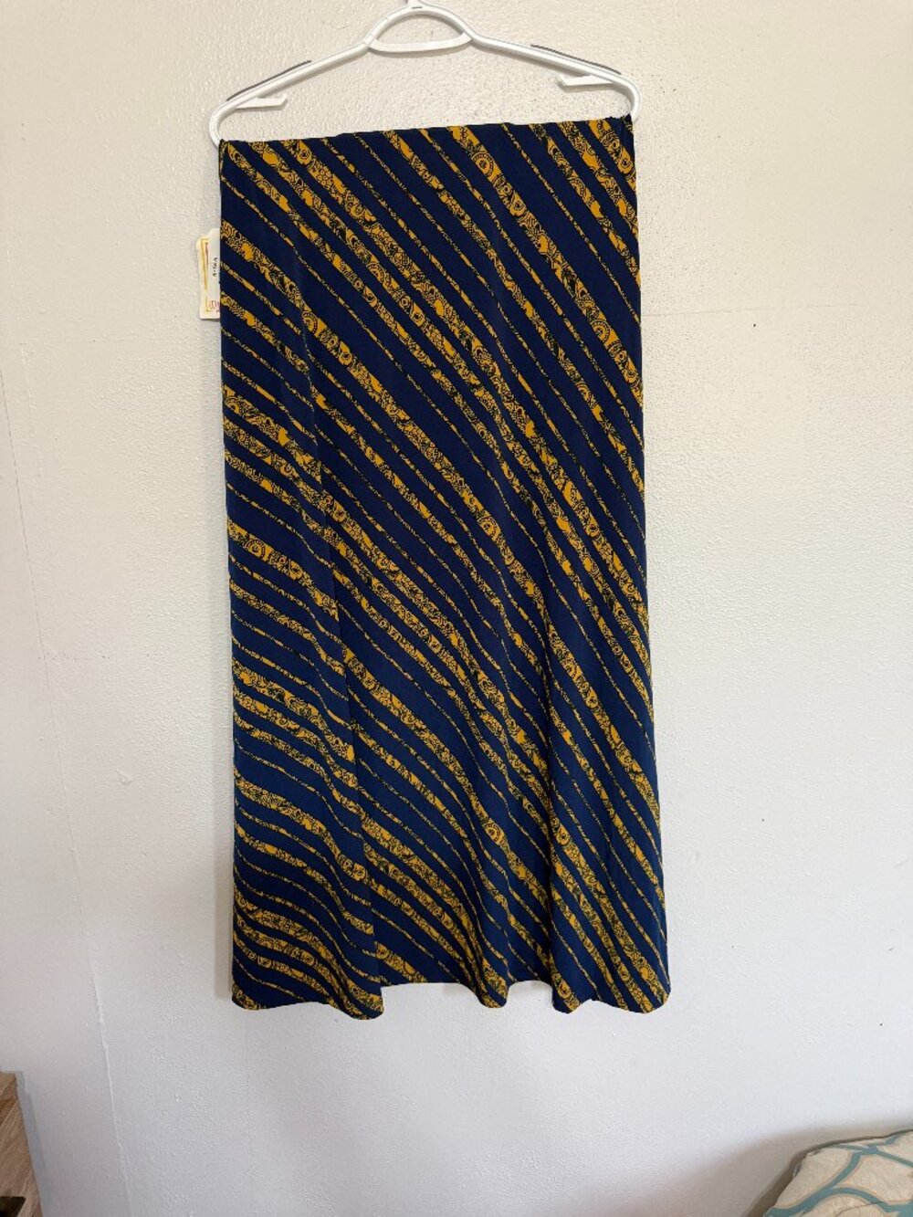 💙 Bohemian & Chic! LuLaRoe Blue & Gold Paisley Stripe Maxi Skirt Medium